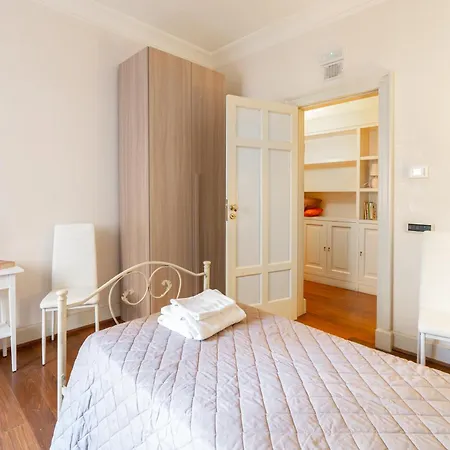 住宿加早餐酒店 Frida 特拉尼