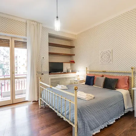 فندق مبيت وإفطار Frida تراني